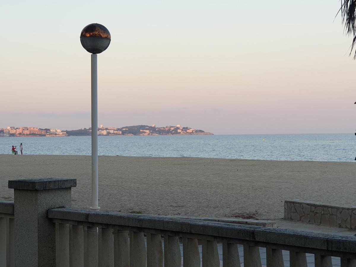 Apartamento 1ª Linea De Mar Cambrils Vilafortuny Exterior foto
